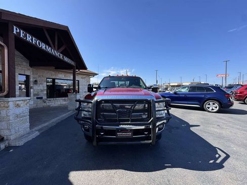 Used 2016 Ford F350 Lariat w/ Chrome Package image 5