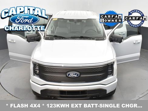Used 2025 Ford F150 Lightning Flash image 37