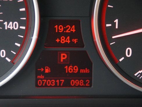 Used 2013 BMW X5 xDrive35i AWD/4WD image 27