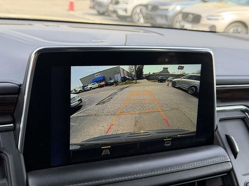 Used 2023 Chevrolet Tahoe LT image 4