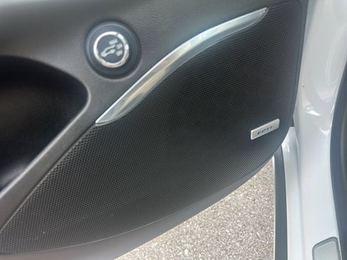 Used 2023 Buick Enclave Avenir w/ Avenir Technology Package image 15