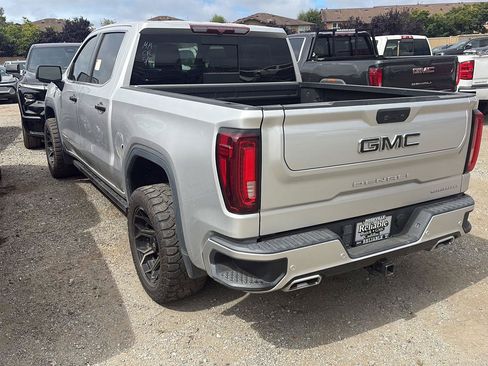 Used 2022 GMC Sierra 1500 Denali AWD/4WD image 4