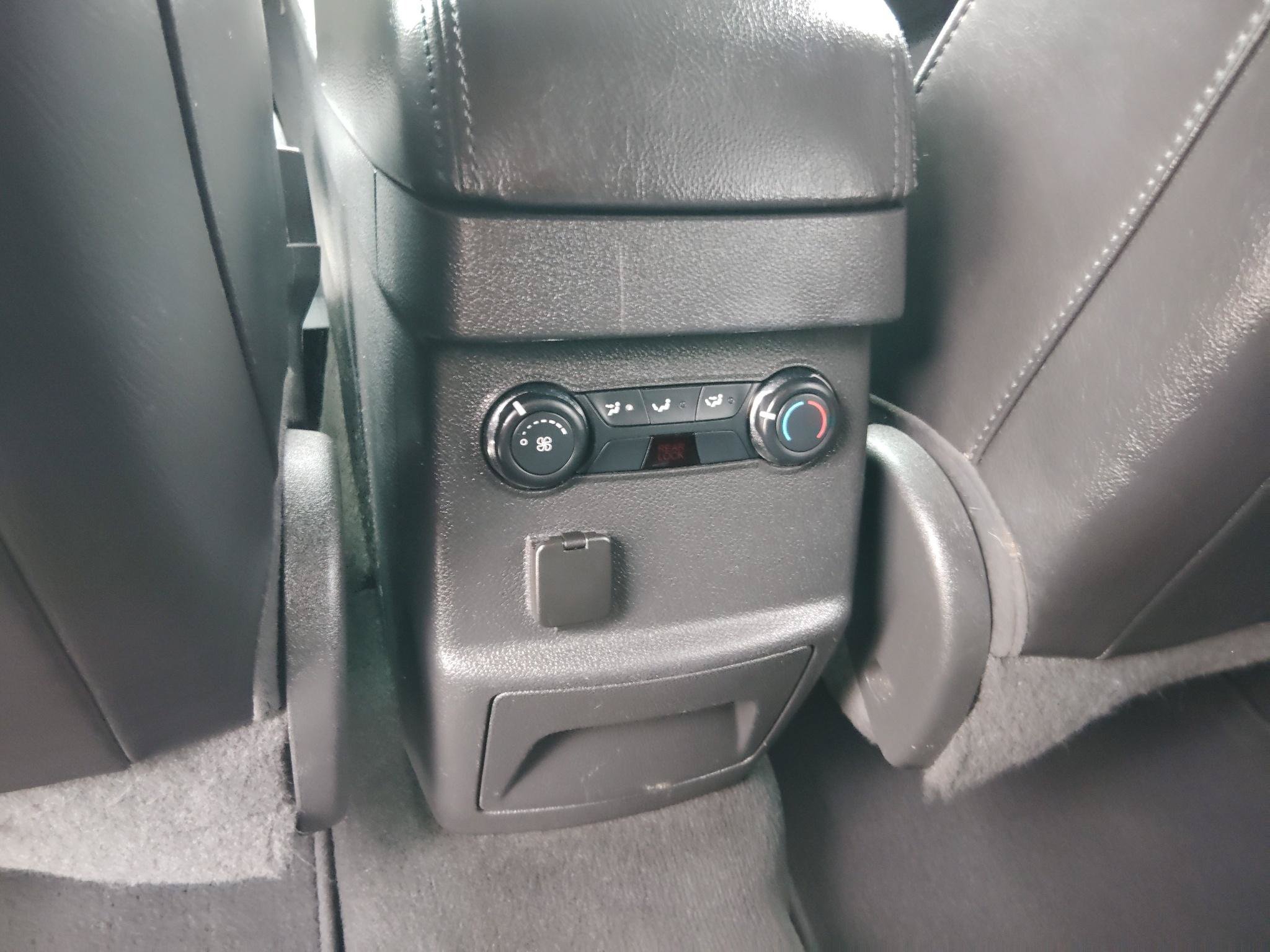 Used 2011 Ford Explorer XLT w/ 202A Rapid Spec Order Code FWD image 22