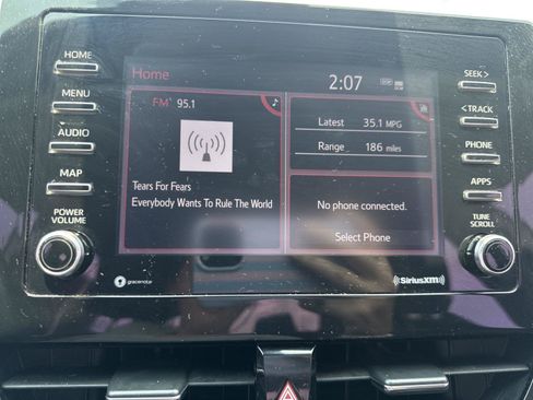 Used 2021 Toyota Camry SE FWD image 25