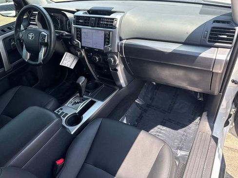 Used 2022 Toyota 4Runner TRD Sport w/ Technology Package RWD image 19