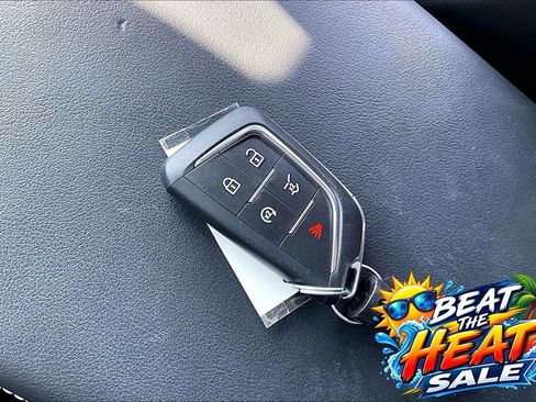 Used 2025 Cadillac Lyriq Sport RWD image 12