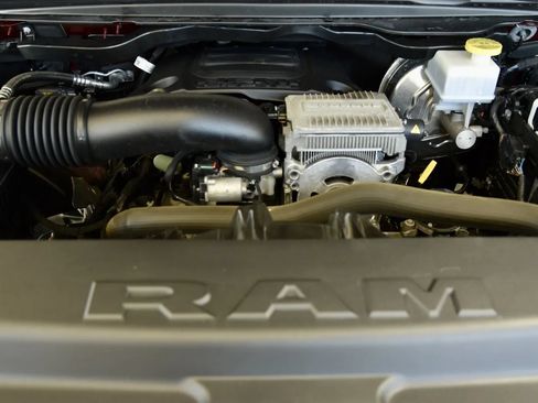 Used 2023 RAM 1500 Laramie AWD/4WD image 28