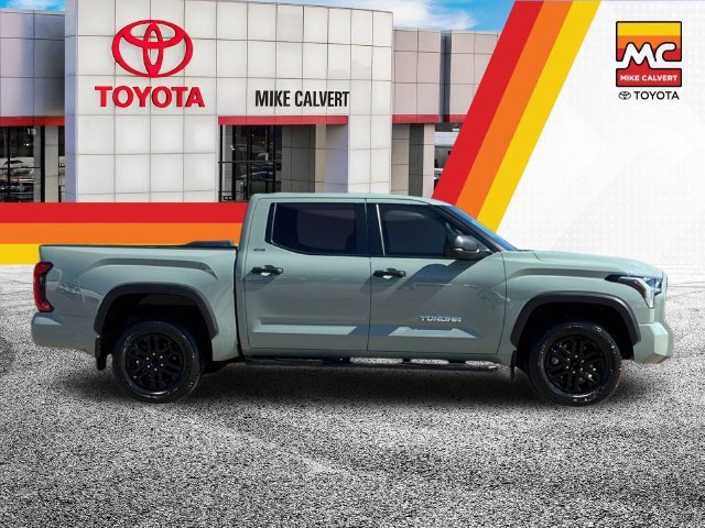 Used 2024 Toyota Tundra SR5 AWD/4WD image 6
