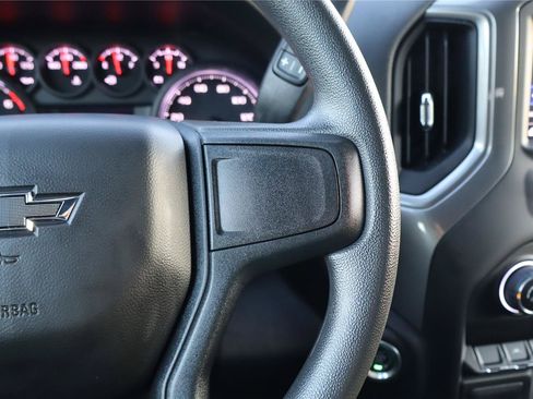 Used 2023 Chevrolet Silverado 1500 Custom Trail Boss AWD/4WD image 17