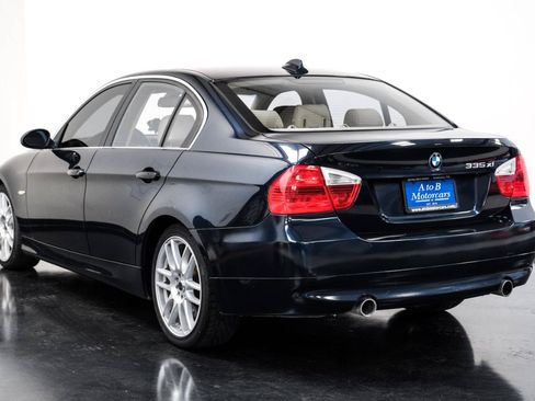 Used 2007 BMW 335xi Sedan AWD/4WD image 9