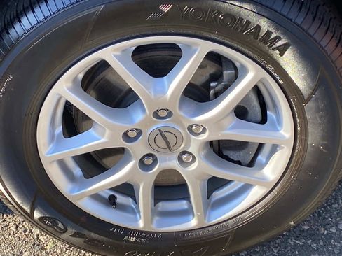 Certified 2022 Chrysler Pacifica Touring-L image 25