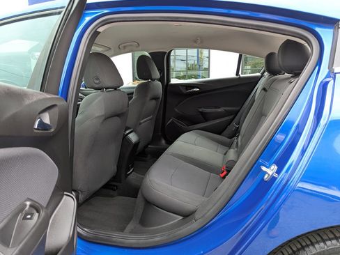 Used 2018 Chevrolet Cruze LT FWD image 36