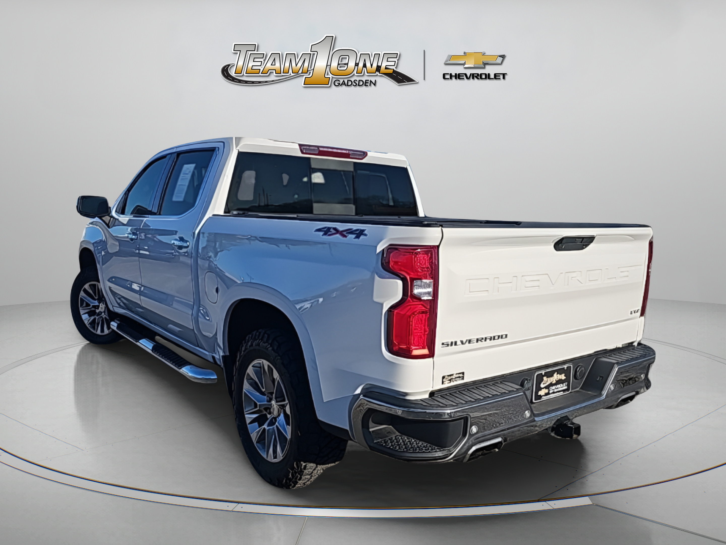 Used 2019 Chevrolet Silverado 1500 LTZ w/ LTZ Premium Package AWD/4WD image 6
