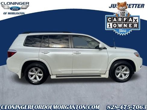 Used 2010 Toyota Highlander Base image 12