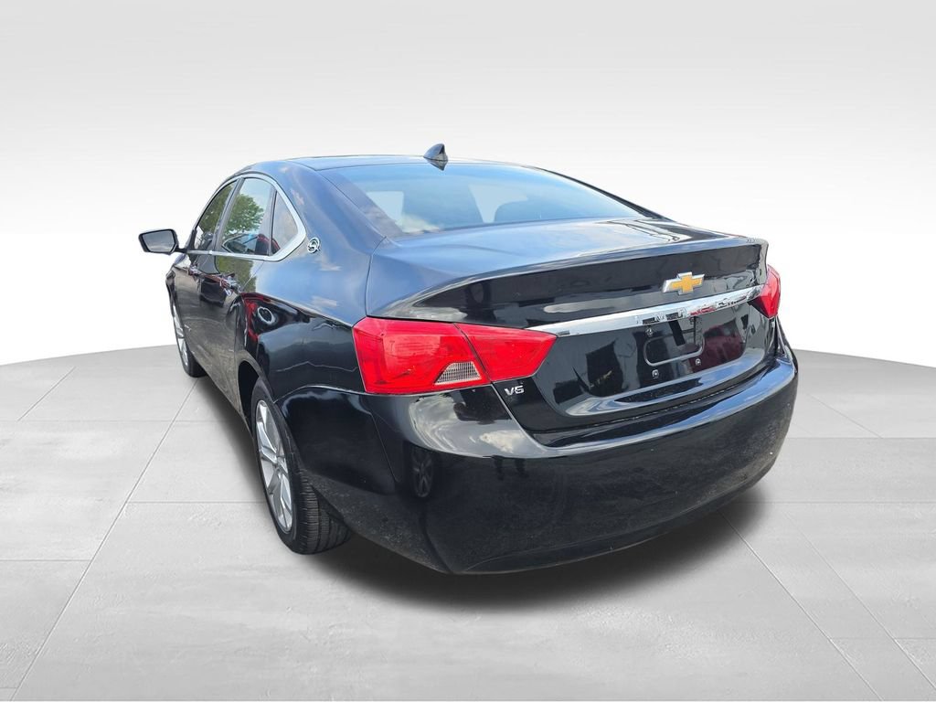 Used 2017 Chevrolet Impala LT FWD image 6