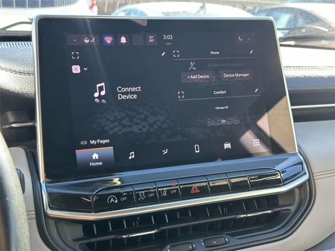 Used 2022 Jeep Compass Limited image 22