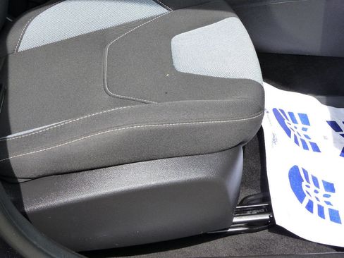 Used 2017 Ford Focus ST FWD image 36