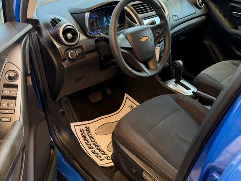 Used 2015 Chevrolet Trax LS FWD image 7