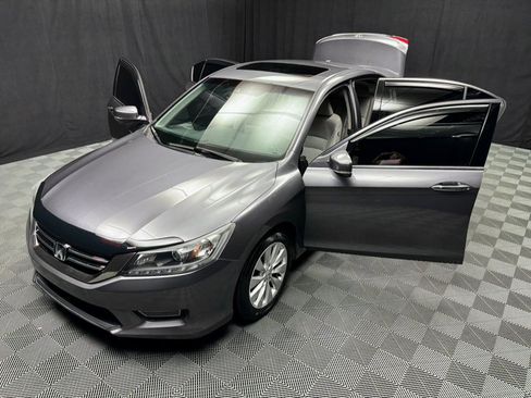 Used 2013 Honda Accord EX V6 Sedan image 18