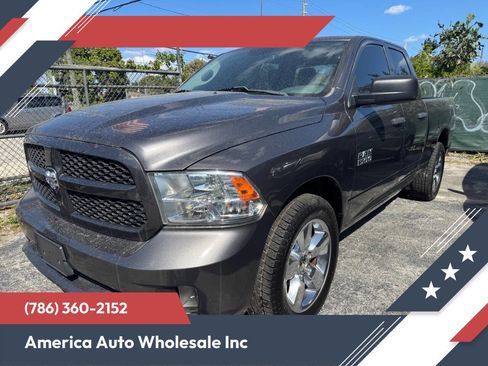 Used 2018 RAM 1500 Express image 1