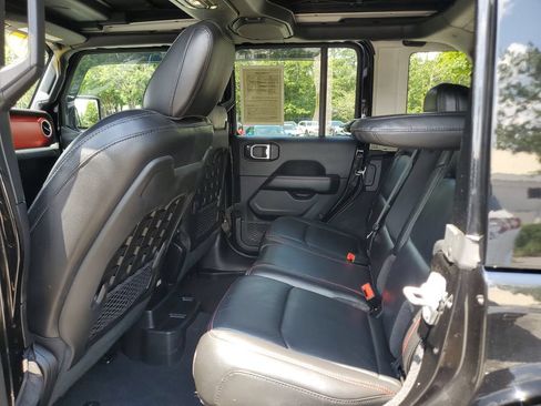 Used 2020 Jeep Wrangler Unlimited Rubicon AWD/4WD image 11
