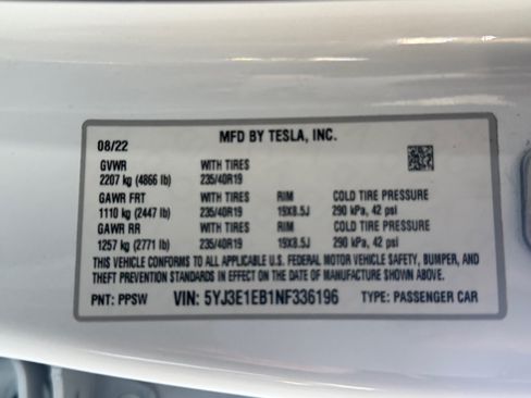 Used 2022 Tesla Model 3 Long Range AWD/4WD image 34
