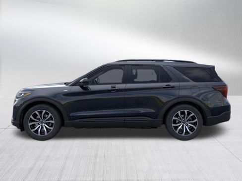 New 2026 Ford Explorer ST-Line image 5