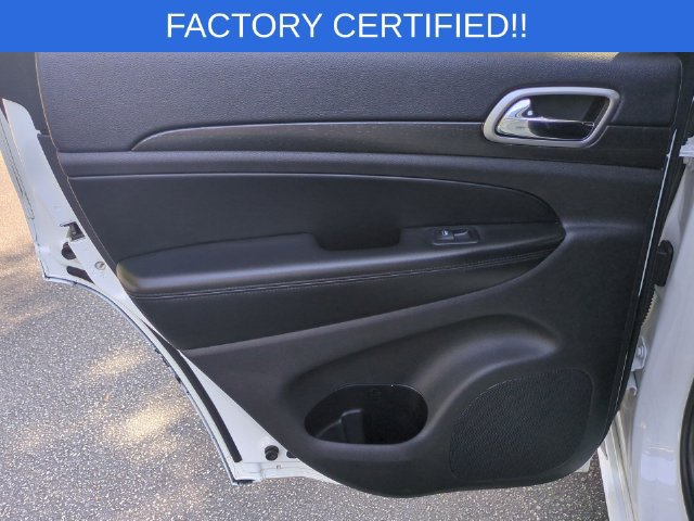 Certified 2018 Jeep Grand Cherokee Altitude AWD/4WD image 28