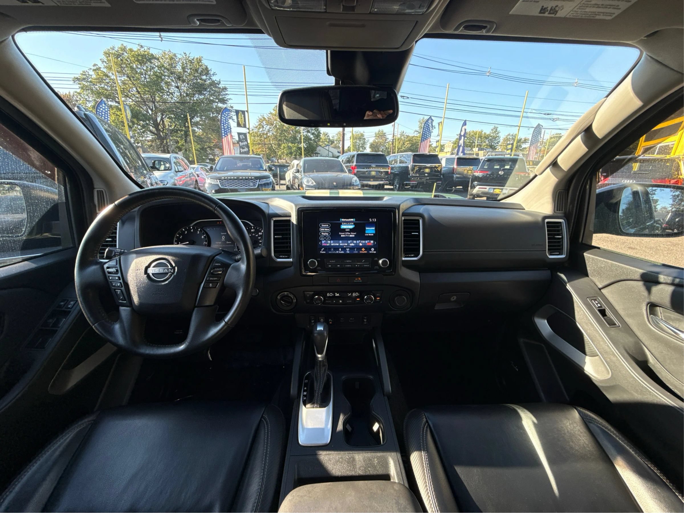 Used 2022 Nissan Frontier SV w/ SV Premium Package AWD/4WD image 31