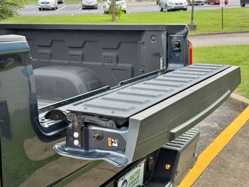 Used 2019 GMC Sierra 1500 Denali w/ Denali Ultimate Package AWD/4WD image 17