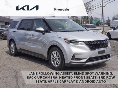 Used 2023 Kia Carnival LX