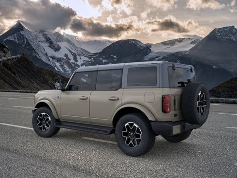 New 2025 Ford Bronco Outer Banks AWD/4WD image 4