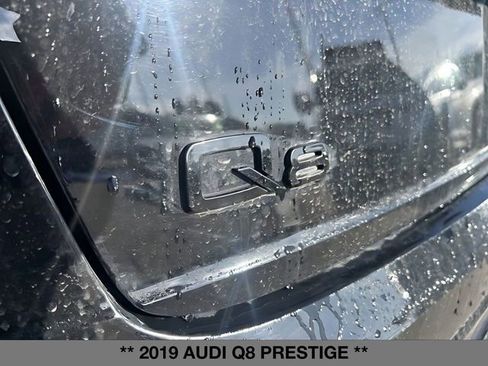 Used 2019 Audi Q8 Prestige image 11
