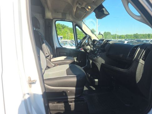 Used 2025 RAM ProMaster 3500 w/ Convenience Group FWD image 10