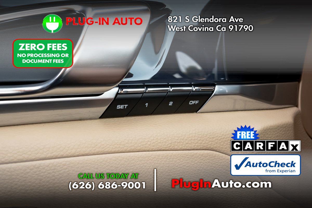 Used 2011 Porsche Panamera RWD image 20