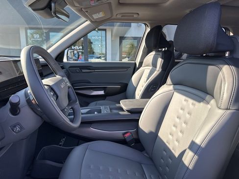 New 2026 Kia EV9 Wind image 34