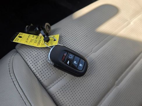 Certified 2025 Honda CR-V EX-L image 19