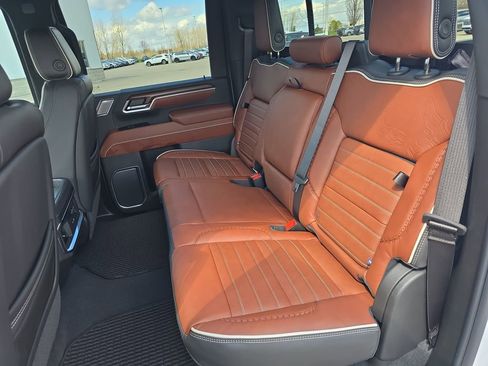 New 2026 GMC Sierra 2500 Denali Ultimate image 14