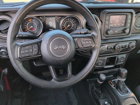 Used 2021 Jeep Wrangler Sport AWD/4WD image 15