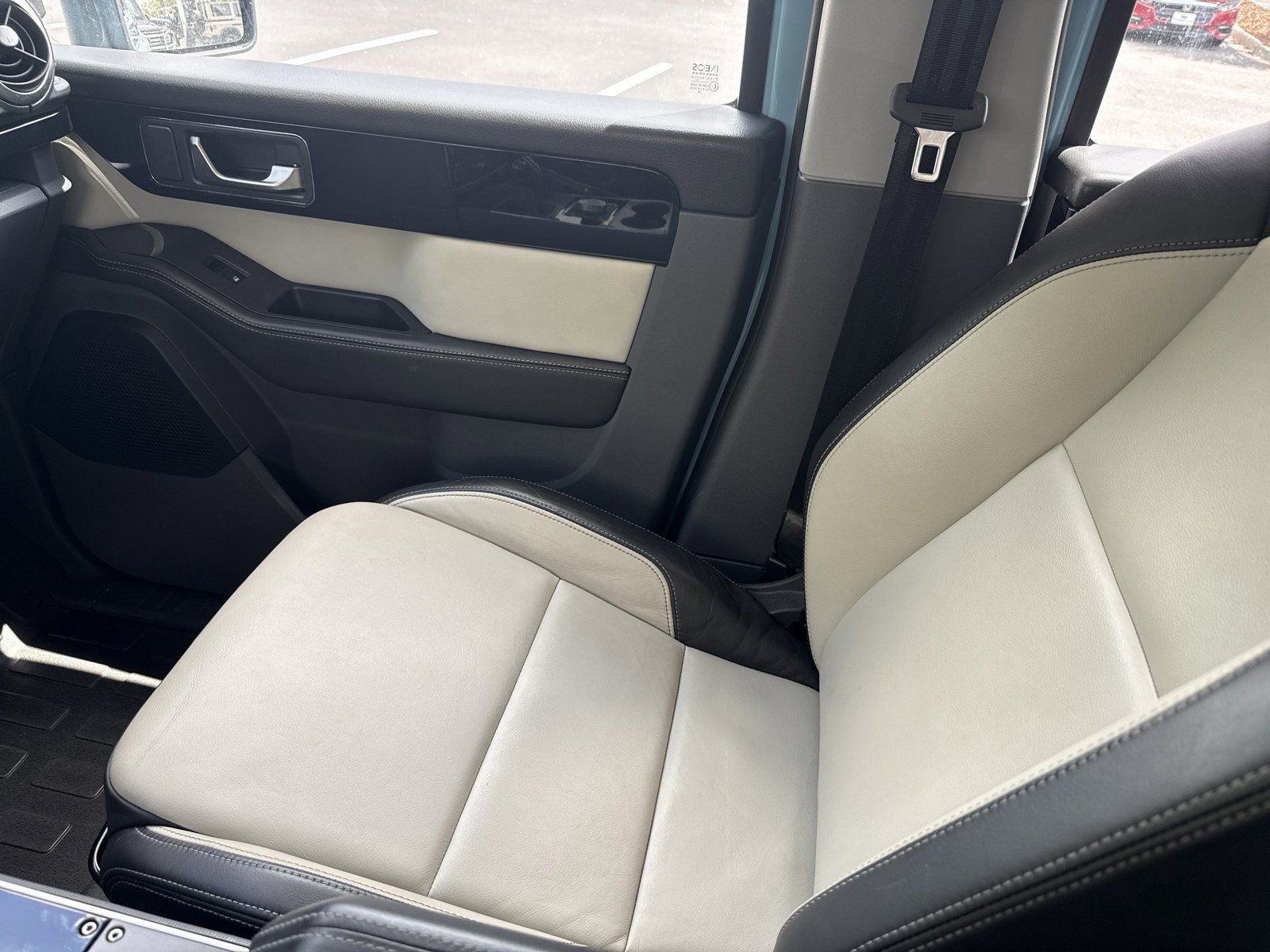 Used 2024 INEOS Grenadier Station Wagon AWD/4WD image 21