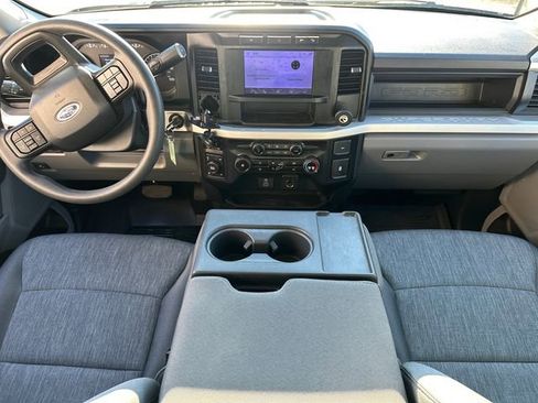 Used 2024 Ford F250 XL w/ STX Appearance Package image 17