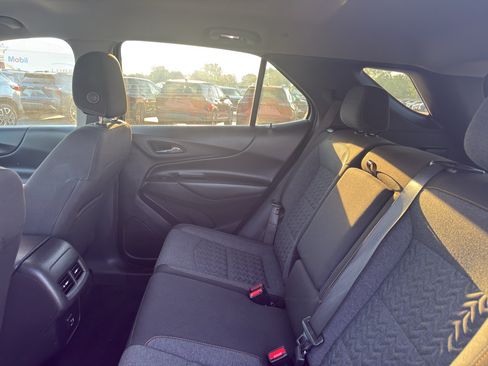 Certified 2023 Chevrolet Equinox LT AWD/4WD image 32