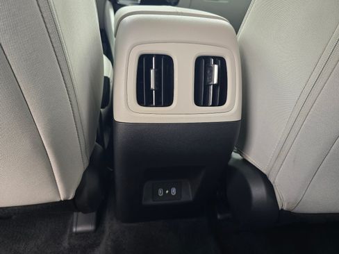 Certified 2025 Hyundai Tucson SEL FWD image 24