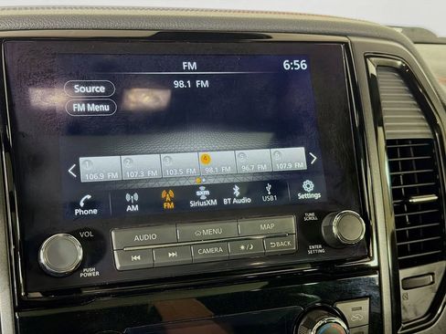 Used 2023 Nissan Titan PRO-4X w/ Pro-4x Convenience Package AWD/4WD image 16