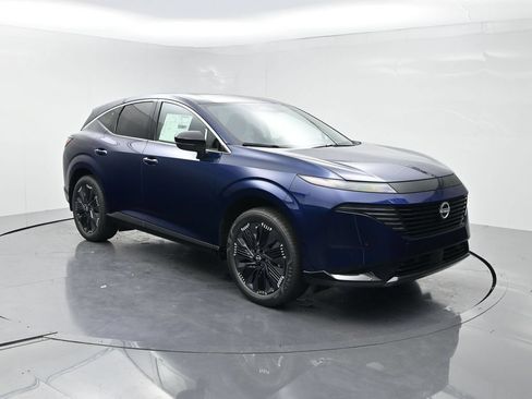 New 2026 Nissan Murano Platinum w/ Cargo Package AWD/4WD image 2