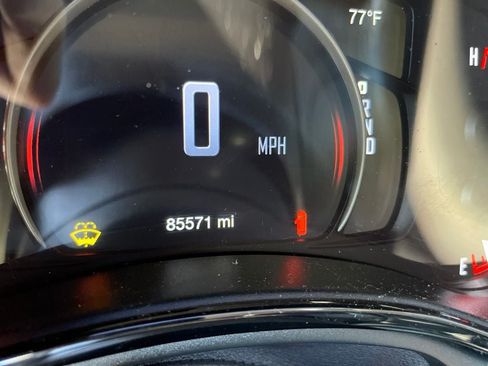 Used 2021 Dodge Durango SXT RWD image 6