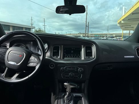 Used 2022 Dodge Charger SXT image 14