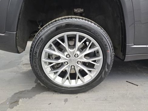 Used 2022 Jeep Grand Cherokee Summit w/ Advanced Protech Group IV image 20