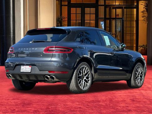 Used 2018 Porsche Macan S image 10