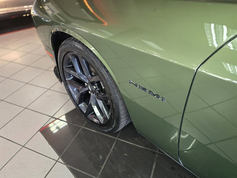Used 2022 Dodge Challenger R/T w/ Blacktop Package RWD image 32